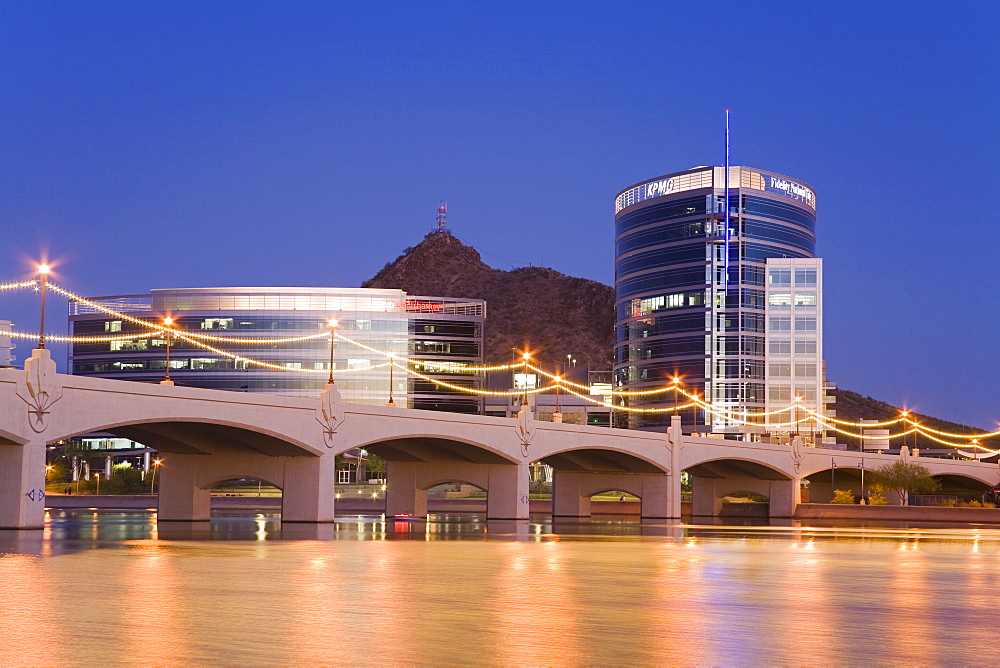 Town Lake and Mill Avenue Bridge, Tempe, Greater Phoenix Area, Arizona, United States of America, North America