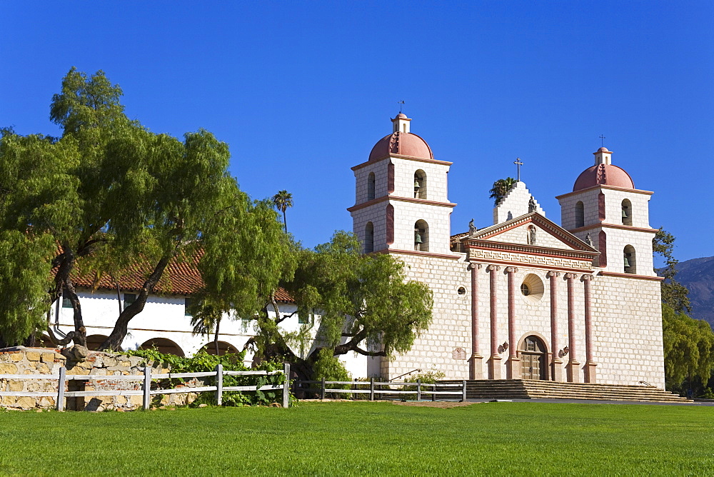 Old Mission Santa Barbara, Santa Barbara, California, United States of America, North America