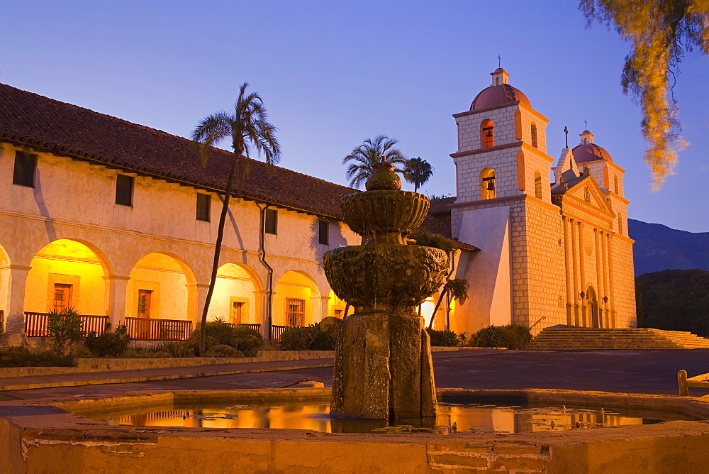 Fountain, Old Mission Santa Barbara, Santa Barbara, California, United States of America, North America