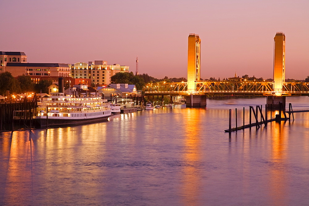 Sacramento River and skyline, Sacramento, California, United States of America, North America