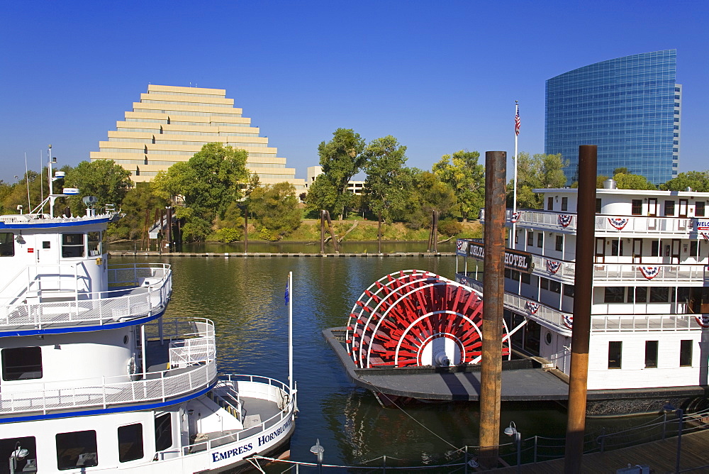 Empress Hornblower and Delta King paddle steamers on the Sacramento River, Old Town Sacramento, California, United States of America, North America