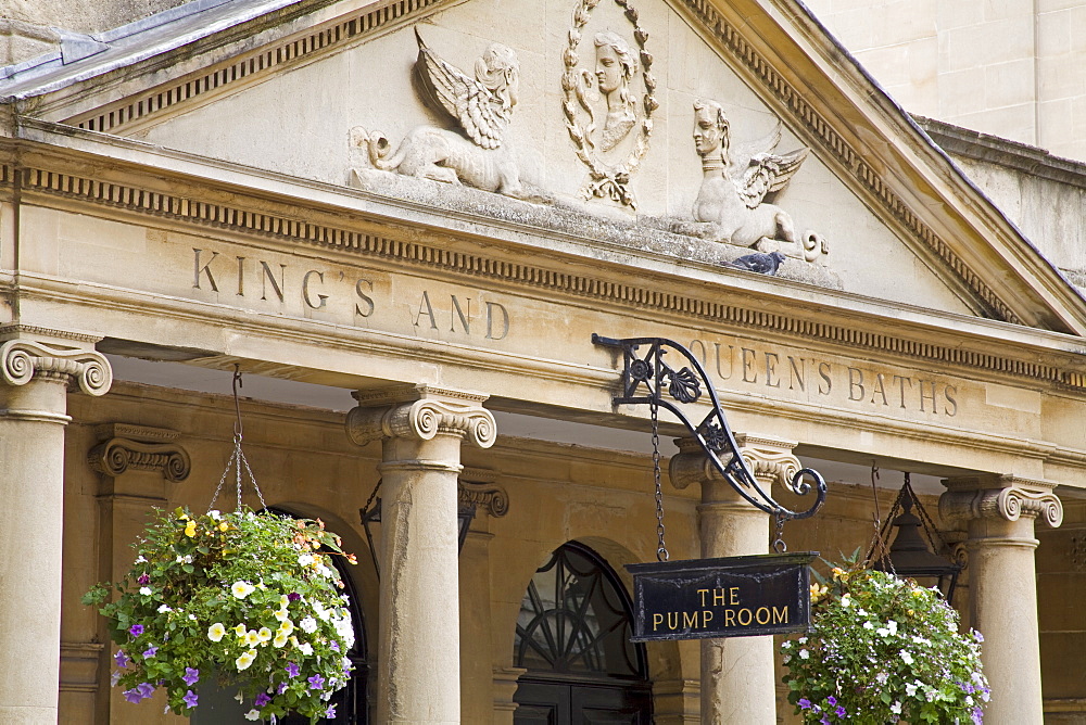 Roman Baths and Pump Room, Bath, Somerset, England, United Kingdom, Europe