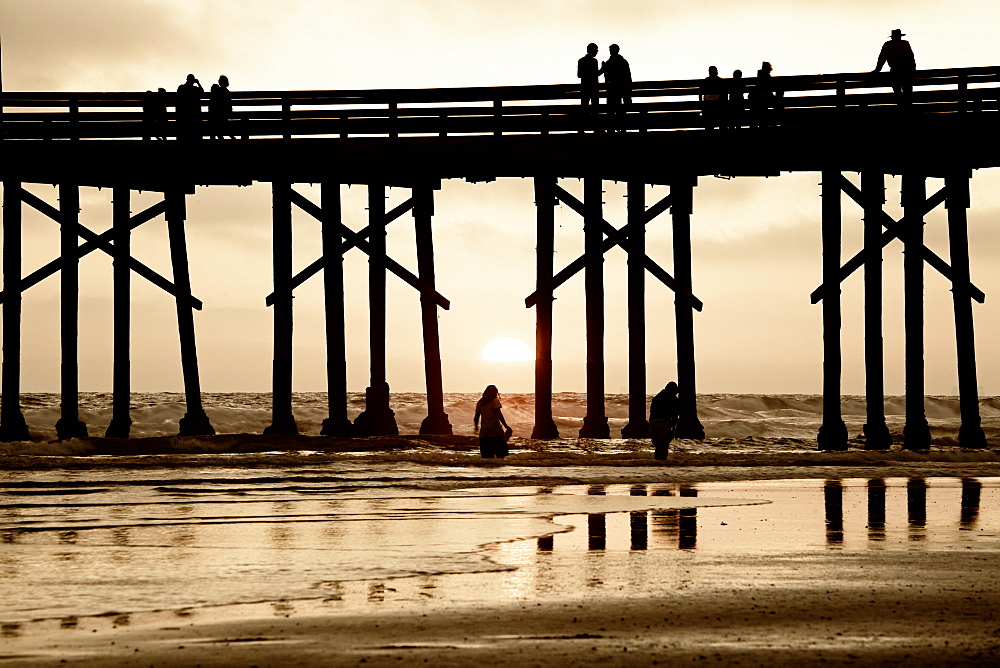 Pier at sunset, Newport Beach, Orange County, California, United States of America, North America