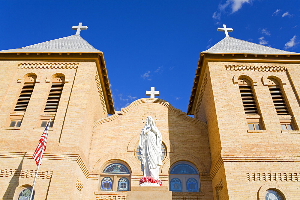 Basilica of St. Albino in Old Mesilla village, Las Cruces, New Mexico, United States of America, North America