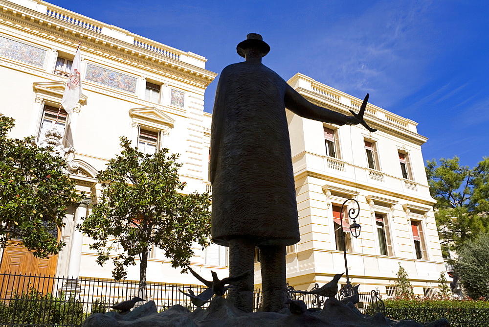 La Fontaine aux Oiseaux by Jean Michel Folon and Ministre d'Etat in Old Monaco, Monte Carlo, Monaco, Europe