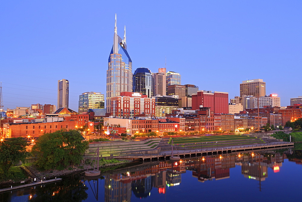 Cumberland River and Nashville skyline, Tennessee, United States of America, North America 