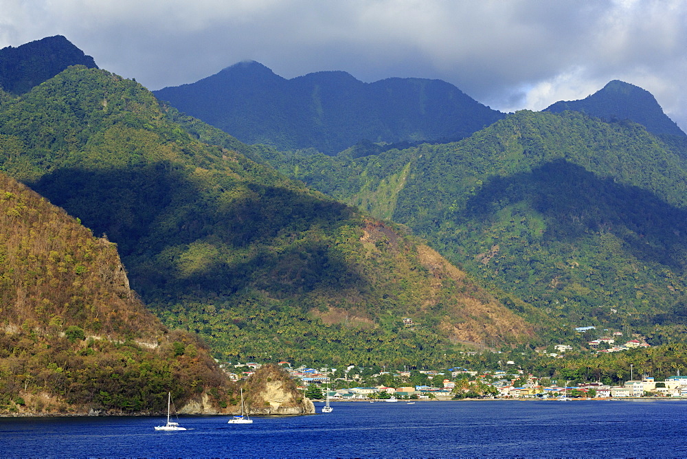 Coastline of Soufriere, St. Lucia, Windward Islands, West Indies, Caribbean, Central America 