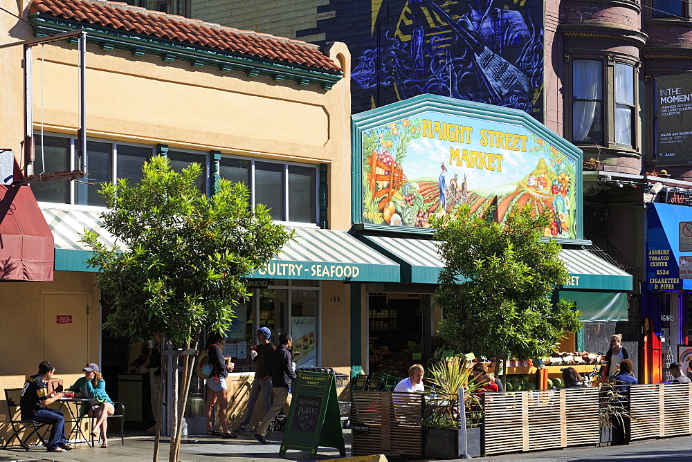 Market in Haight-Ashbury District, San Francisco, California, United States of America, North America