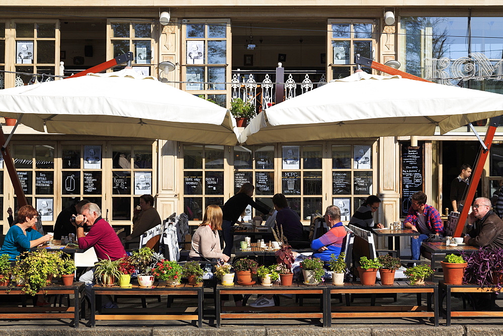 Restaurant on Deribasovskaya Street, Odessa, Crimea, Ukraine, Europe