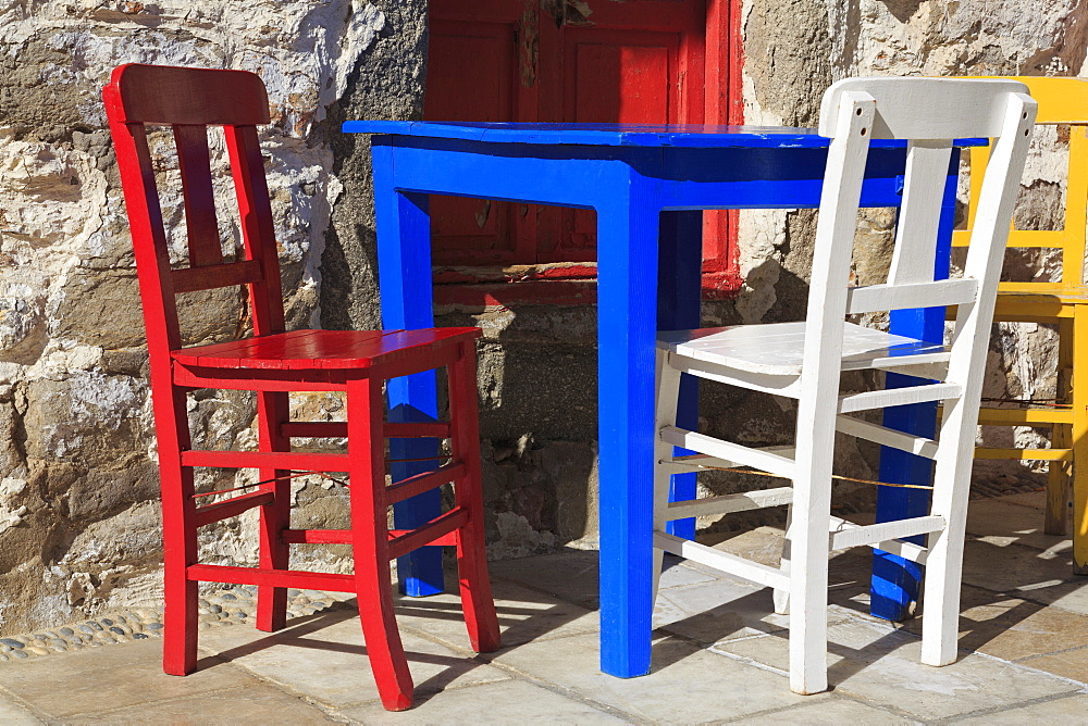 Table and chairs in Bodrum, Turkey, Anatolia, Asia Minor, Eurasia 