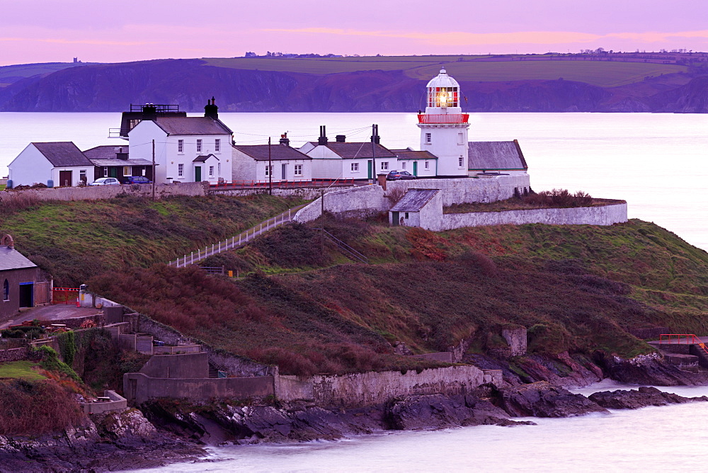 Roches Point Lighthouse, Whitegate Village, County Cork, Munster, Republic of Ireland, Europe