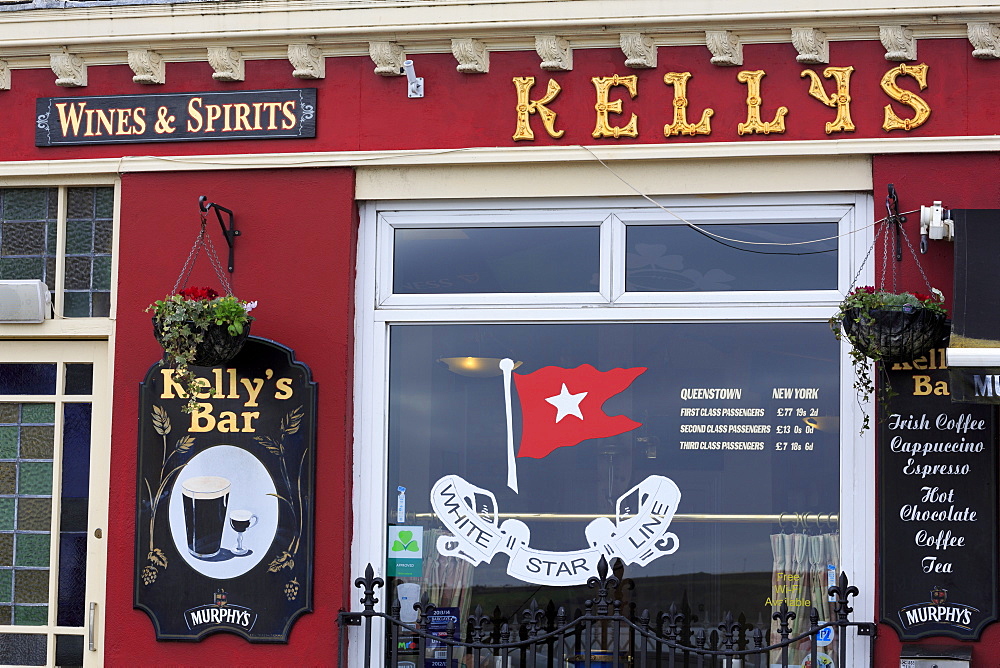 Kelly's Pub, Cobh Town, County Cork, Munster, Republic of Ireland, Europe