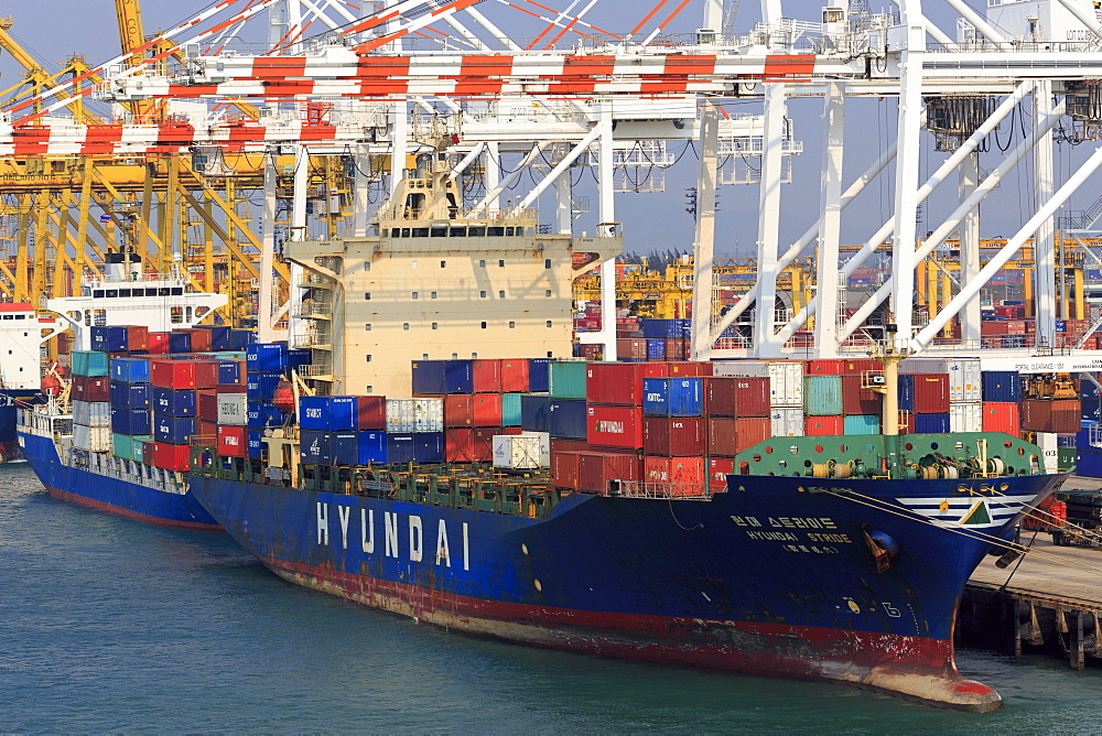 Container ship in Laem Chabang Port, Laem Chabang City, Thailand, Southeast Asia, Asia