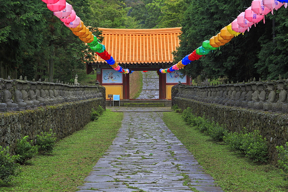 Gwaneumsa Temple, Jeju Island, South Korea, Asia