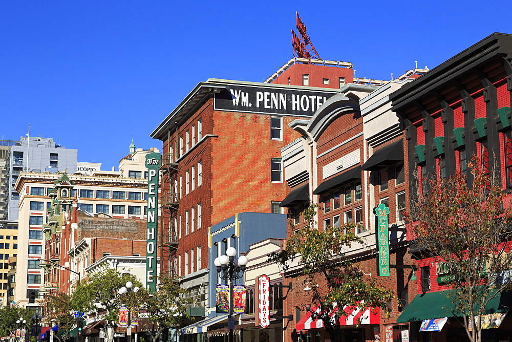 Fifth Avenue, Gaslamp Quarter, San Diego, California, United States of America, North America