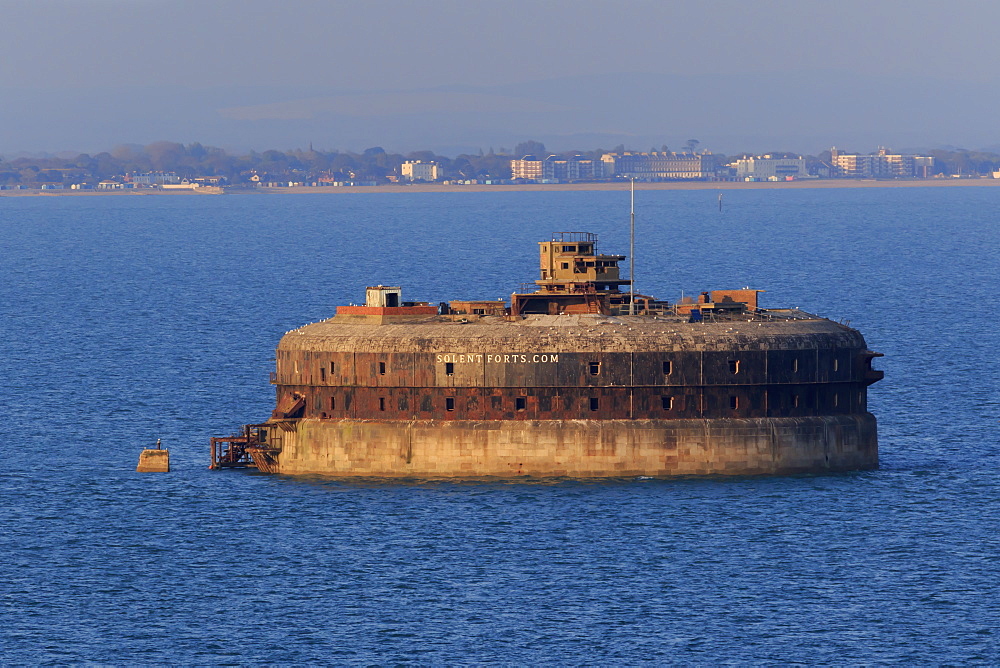 Horse Sand Fort on the Solent, Portsmouth, Hampshire, England, United Kingdom, Europe