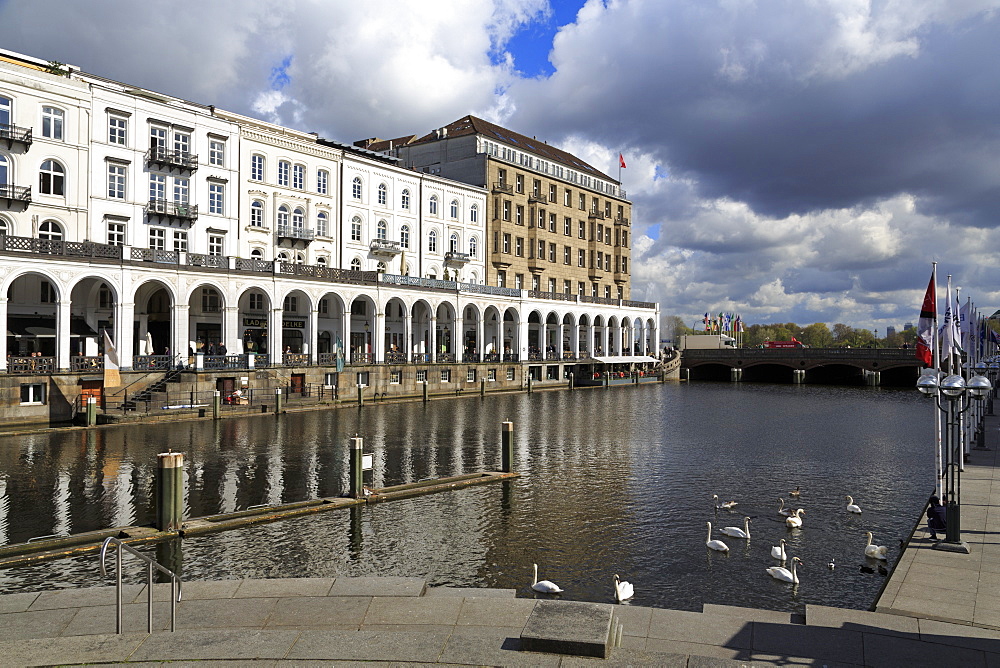 Alster Arcades, Rathaus Square, Hamburg, Germany, Europe