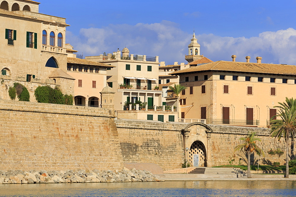 Old City Walls, Parc del Mar, Palma De Mallorca, Majorca, Balearic Islands, Spain, Mediterranean, Europe