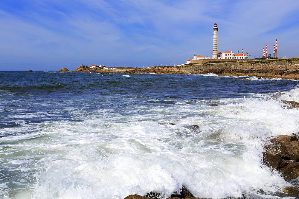 Leca Da Palmeira Lighthouse, Matosinhos City, Portugal, Europe