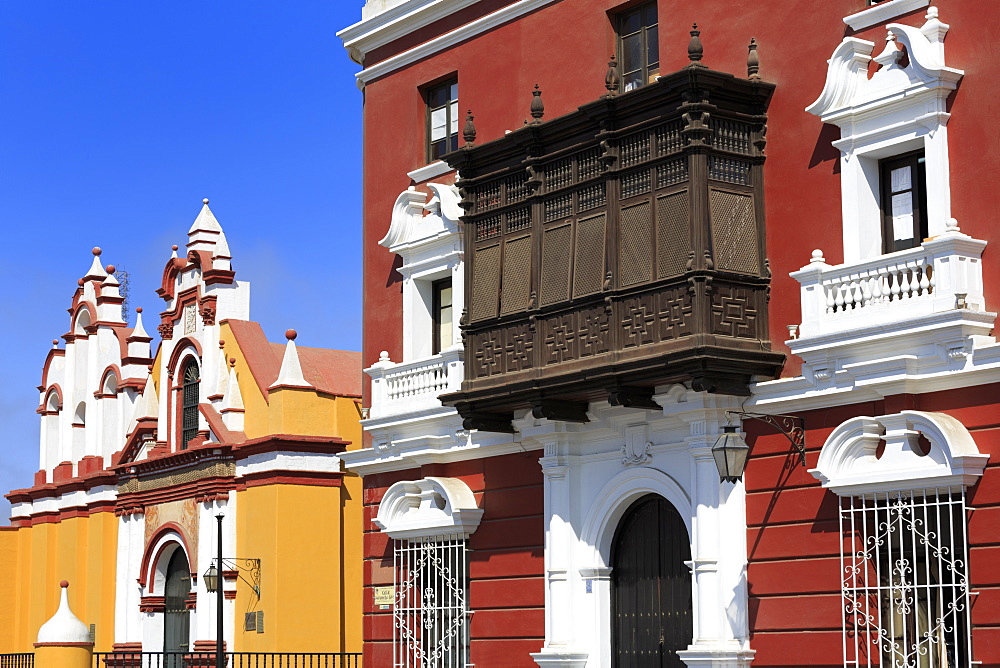 Compania de Jesus Church, Plaza de Armas, Trujillo, Peru, South America