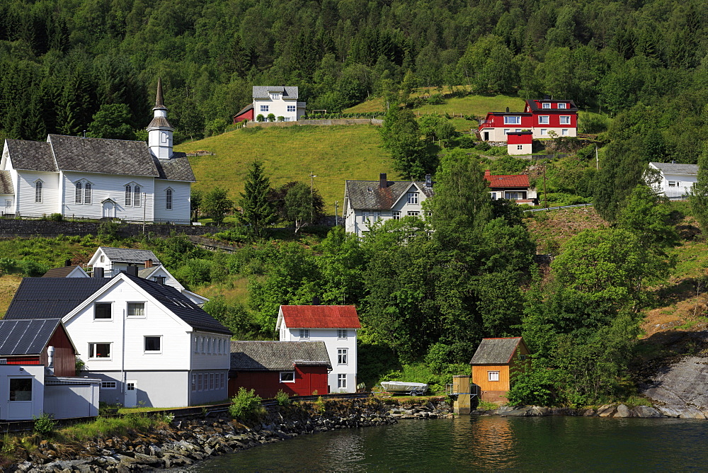 Hellesylt Village, More og Romsdal County, Norway, Scandinavia, Europe