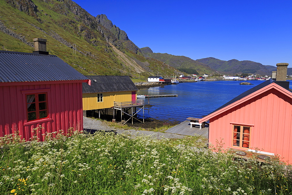 Fishing huts (Rorbuer), Ballstad Fishing Village, Lofoten Islands, Nordland County, Arctic, Norway, Scandinavia, Europe