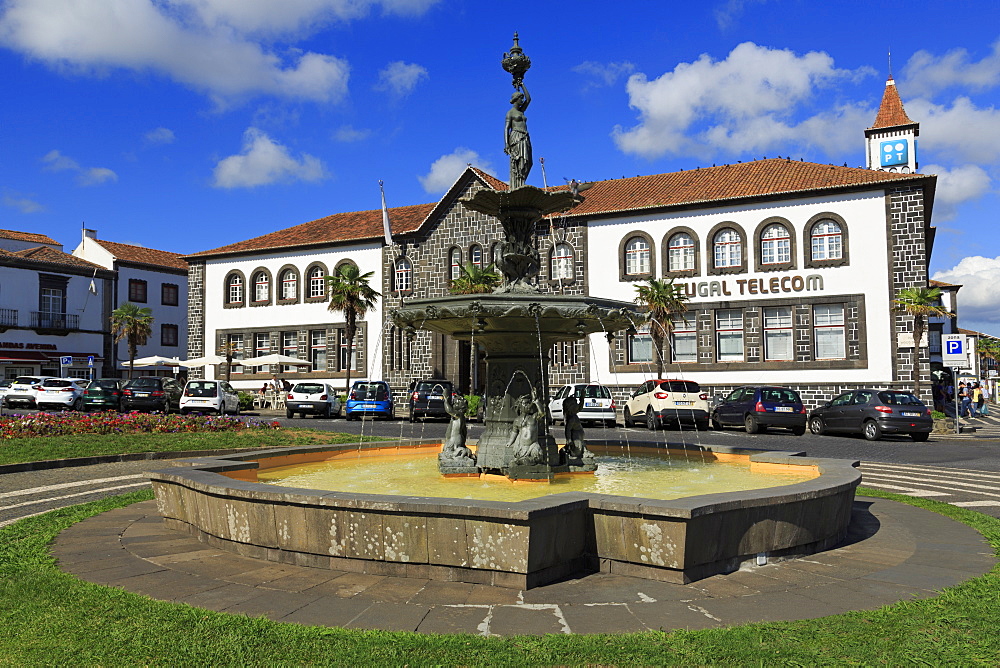 Fountain, Vasco Da Gama Square, Ponta Delgada City, Sao Miguel Island, Azores, Portugal, Atlantic, Europe