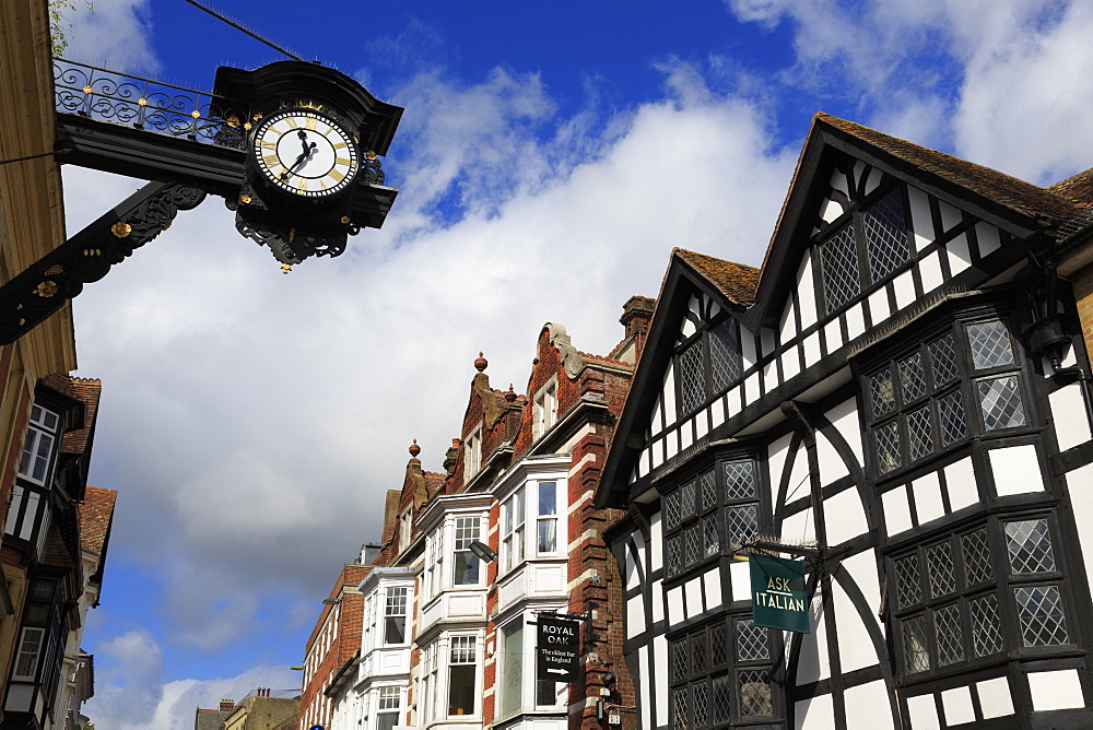 Clock on High Street, Winchester, Hampshire, England, United Kingdom, Europe