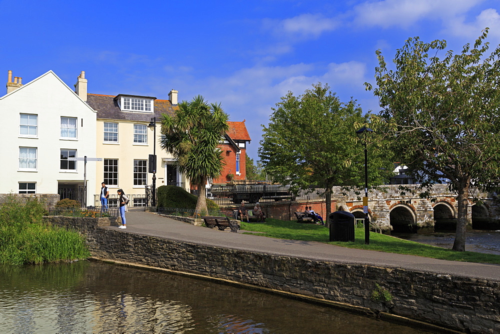 Bridge Street, Christchurch Town, Dorset, England, United Kingdom, Europe