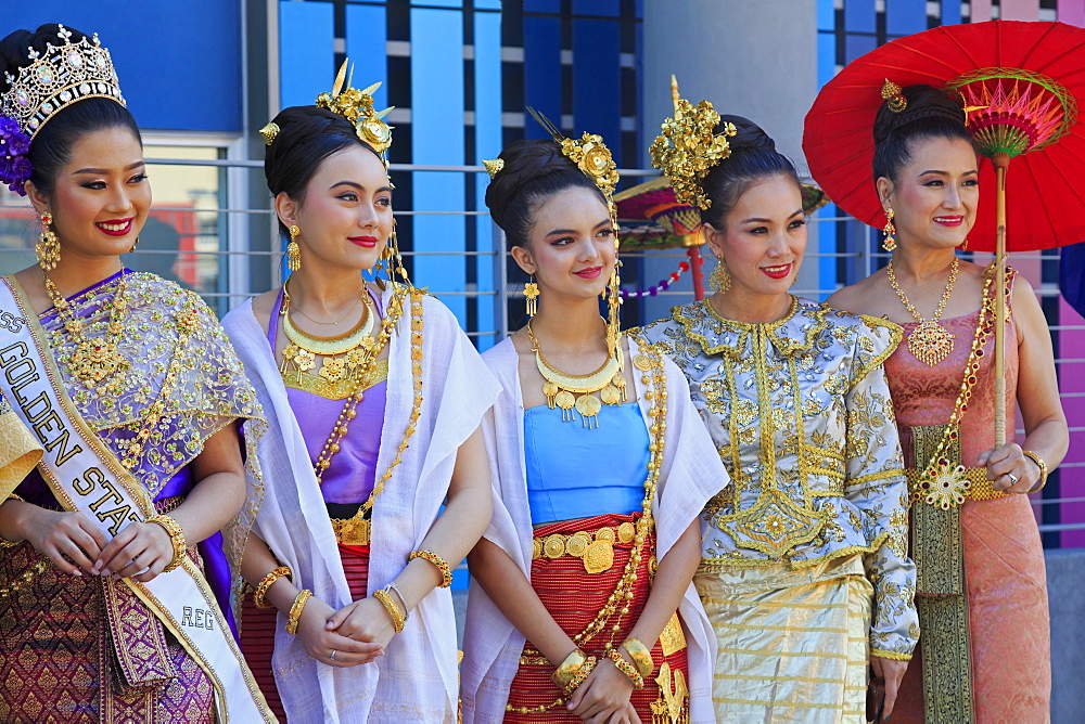 Golden Dragon Parade, Chinatown, Los Angeles, California, United States of America, North America