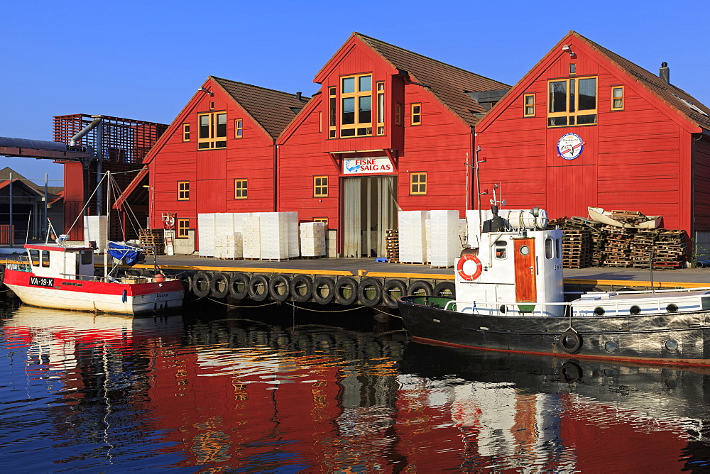 Fishing boats at the Fish Market, Kristiansand, Agder County, Norway, Scandinavia, Europe