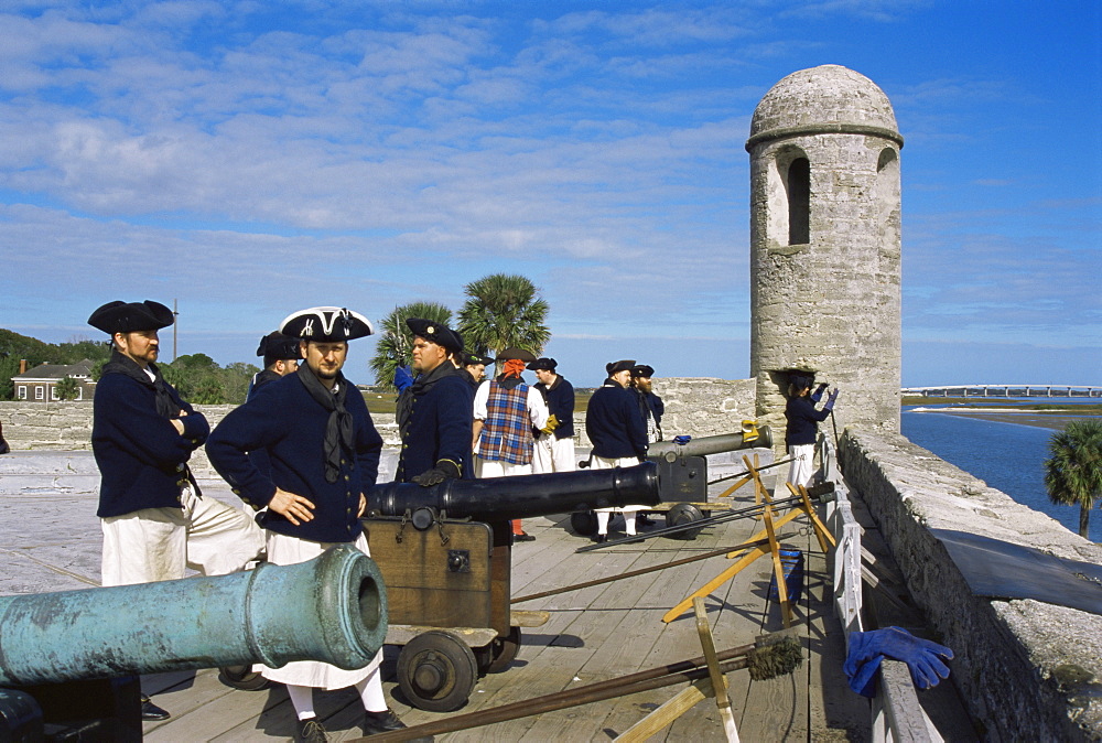 Re-enactors, Castillo de San Marcos National Monument, St. Augustine, Florida, United States of America, North America