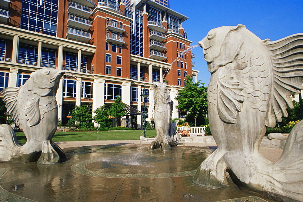 Fountain at the Green, Downtown Charlotte, North Carolina, United States of America, North America