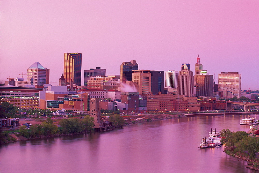 Mississippi River and city skyline, St. Paul, Minnesota, United States of America, North America