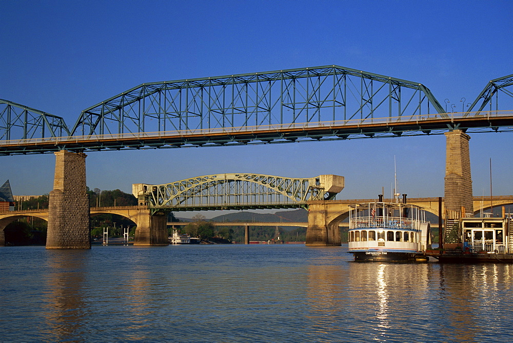 Walnut Street Bridge, Chattanooga, Tennessee, United States of America, North America