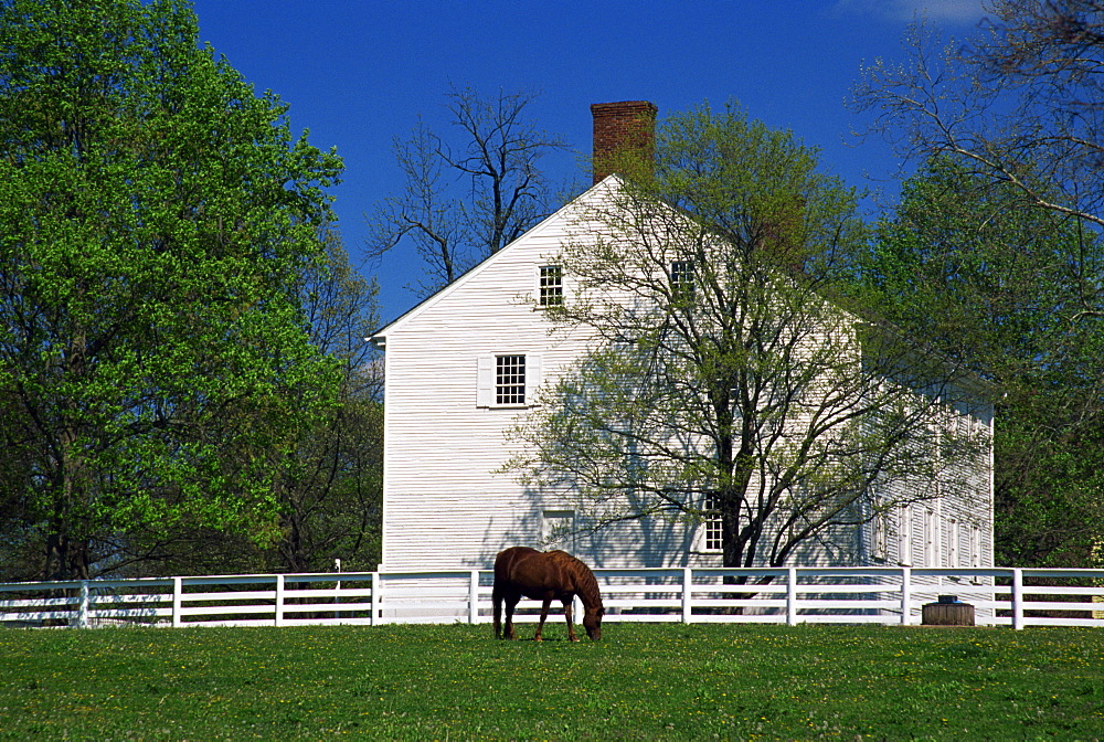 Meeting House, Shaker village of Pleasant Hill, Lexington area, Kentucky, United States of America, North America