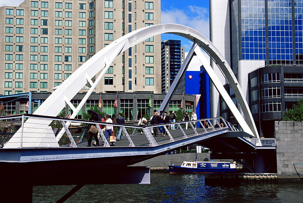 Southgate footbridge over Yarra River, Melbourne, Victoria, Australia, Pacific