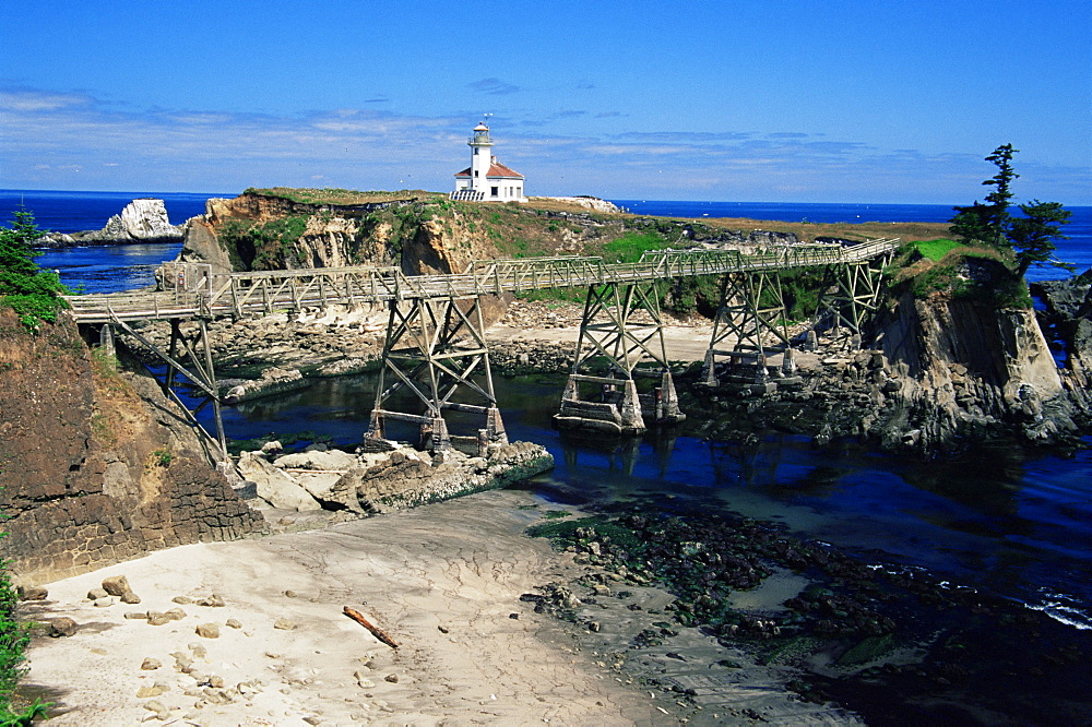 Cape Arago lighthouse, Charleston, Oregon, United States of America, North America