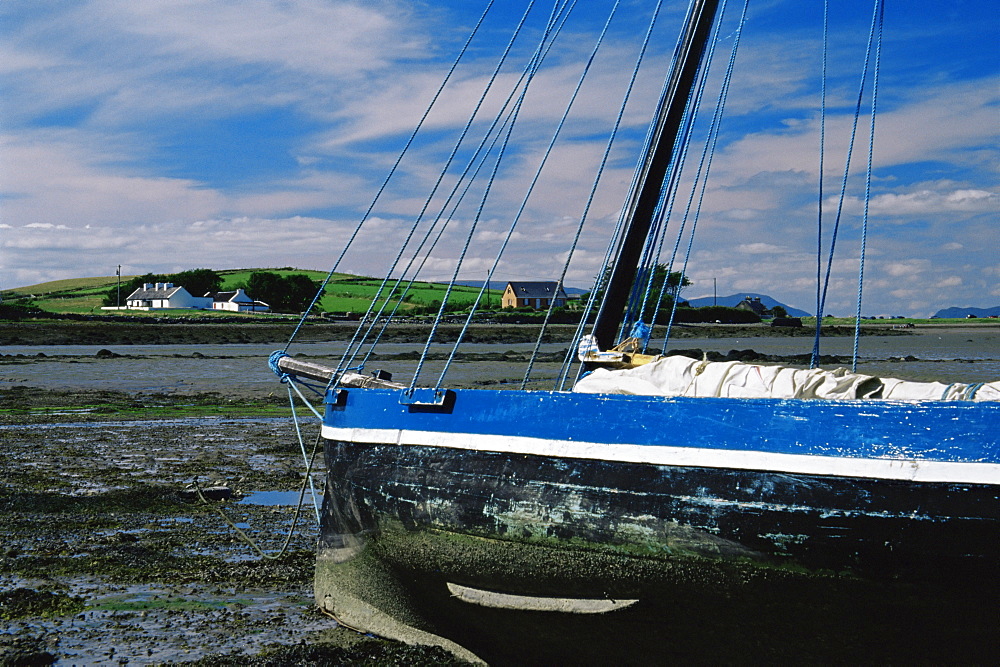 Boat, Clew Bay, County Mayo, Connacht, Republic of Ireland, Europe