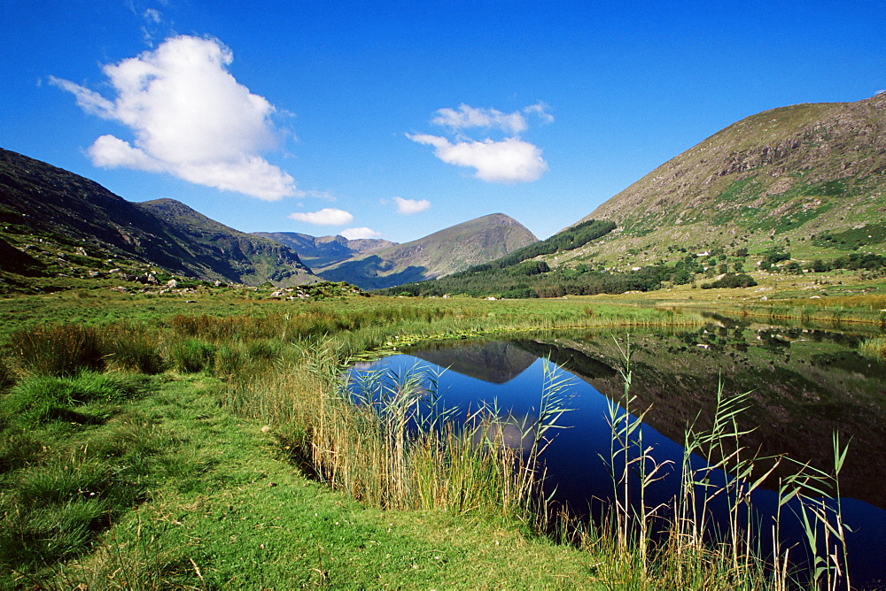 Gearhameen River, Black Valley, County Kerry, Munster, Republic of Ireland, Europe