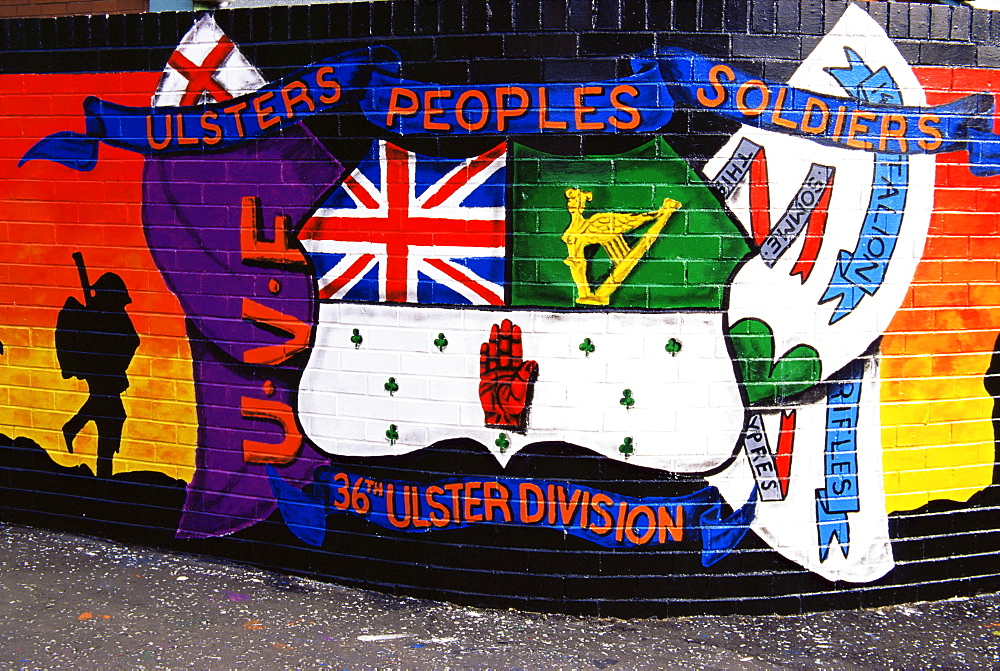 Loyalist political mural, Newtownards Road, East Belfast, Ulster, Northern Ireland, United Kingdom, Europe