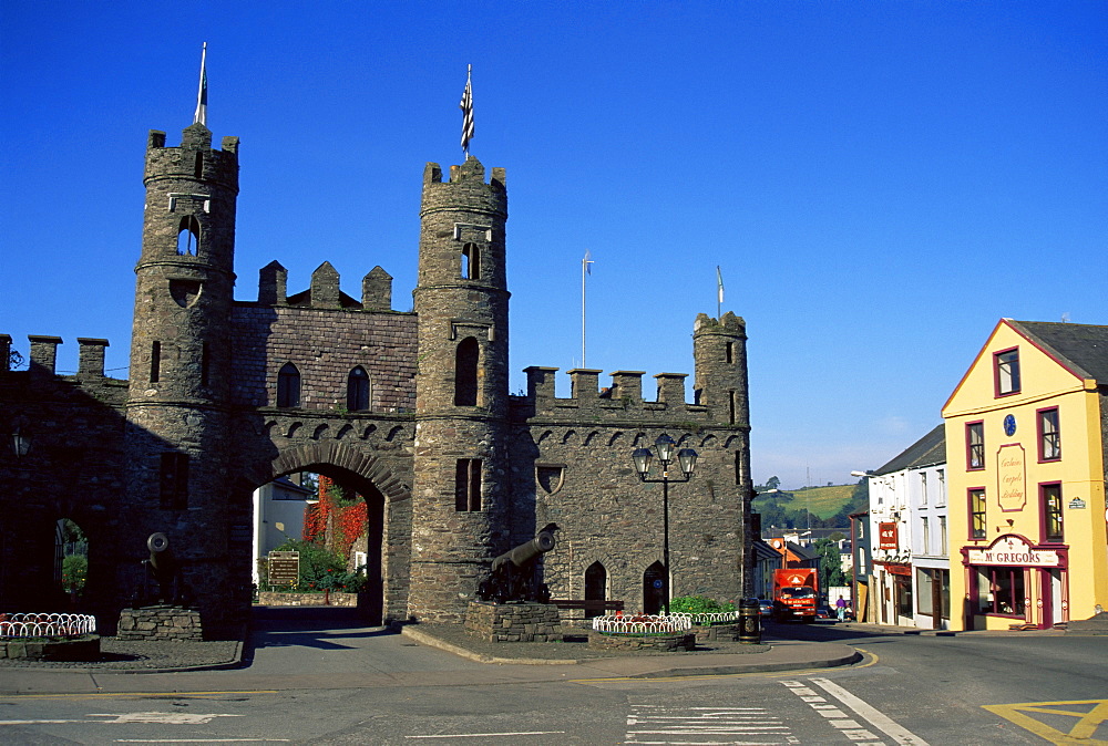 Macroom Castle, County Cork, Munster, Republic of Ireland, Europe