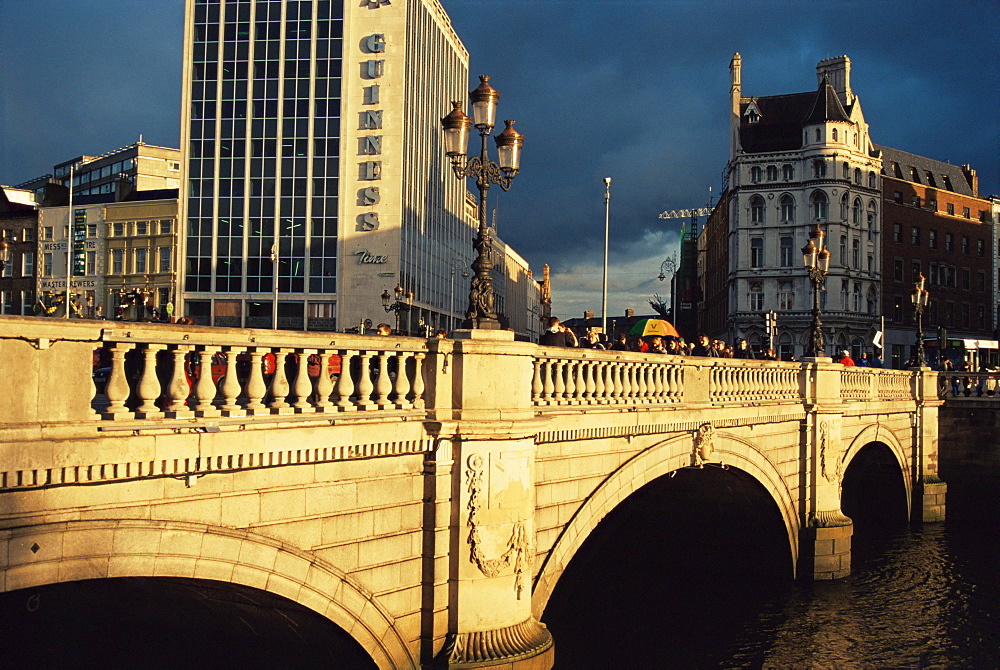 O'Connell Street Bridge, Dublin City, Republic of Ireland, Europe