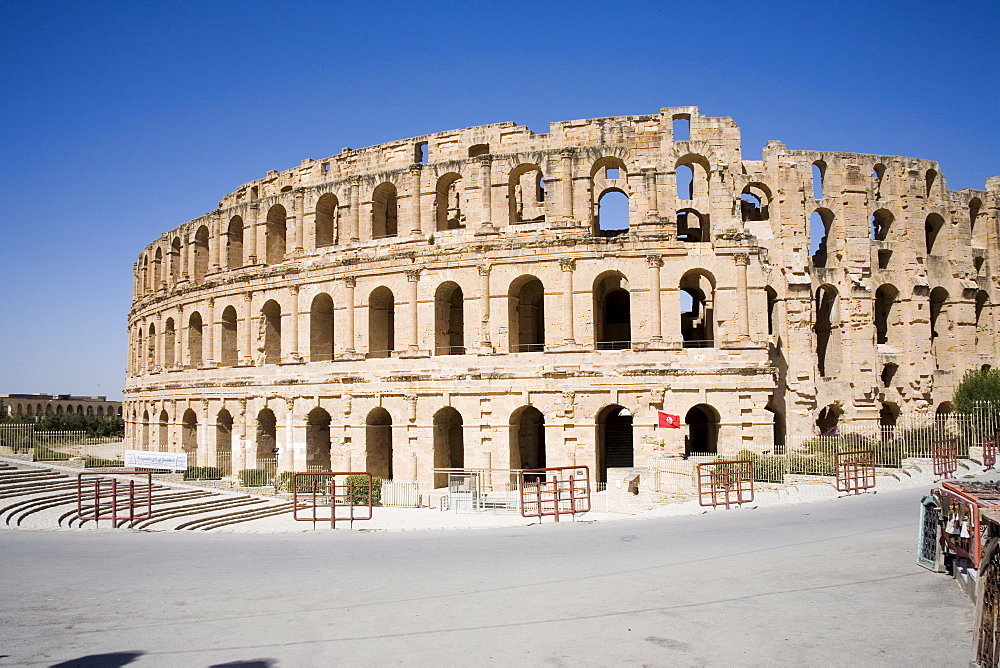 Amphitheatre, El Jem (El Djem), UNESCO World Heritage Site, Tunisia, North Africa, Africa