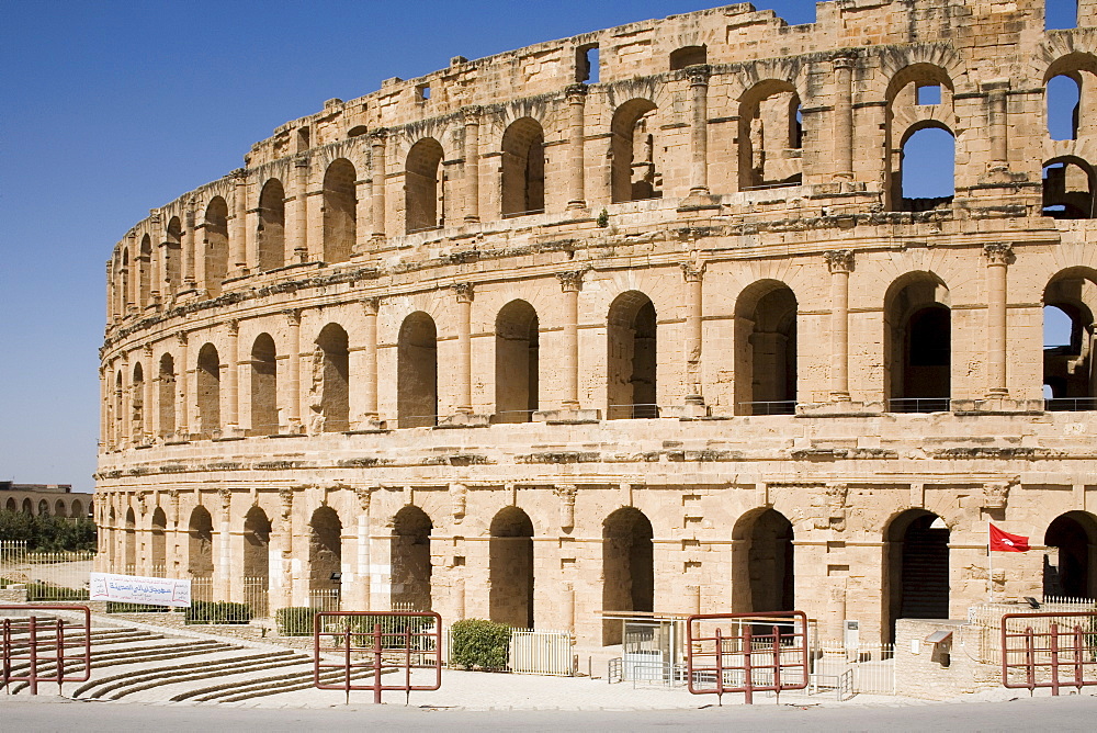 Amphitheatre, El Jem (El Djem), UNESCO World Heritage Site, Tunisia, North Africa, Africa