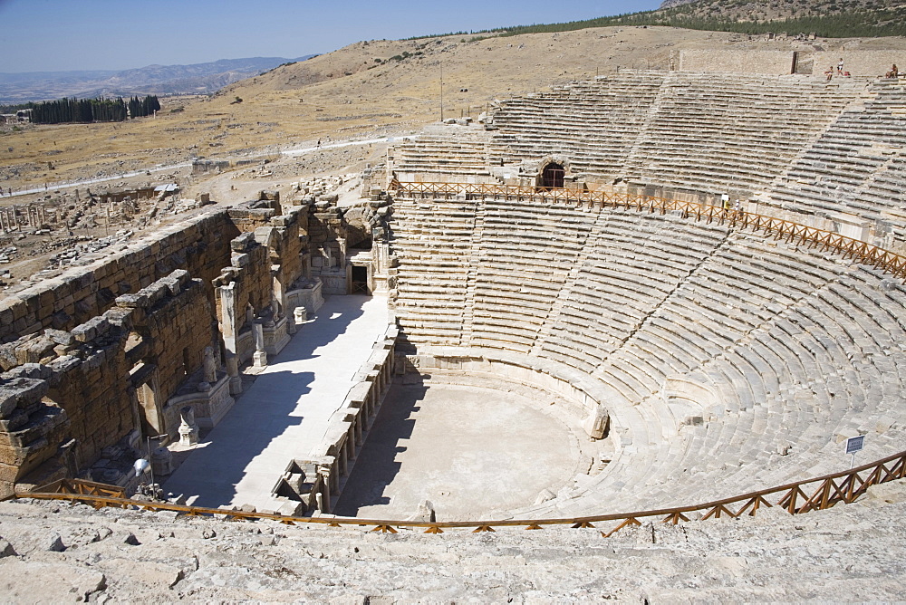 Theatre, built 200BC, archaeological site of Hierapolis, Pamukkale, UNESCO World Heritage Site, Anatolia, Turkey, Asia Minor, Eurasia