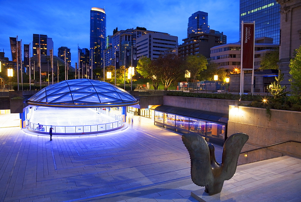 The Ice Rink at night, Robson Square, Downtown, Vancouver, British Columbia, Canada, North America