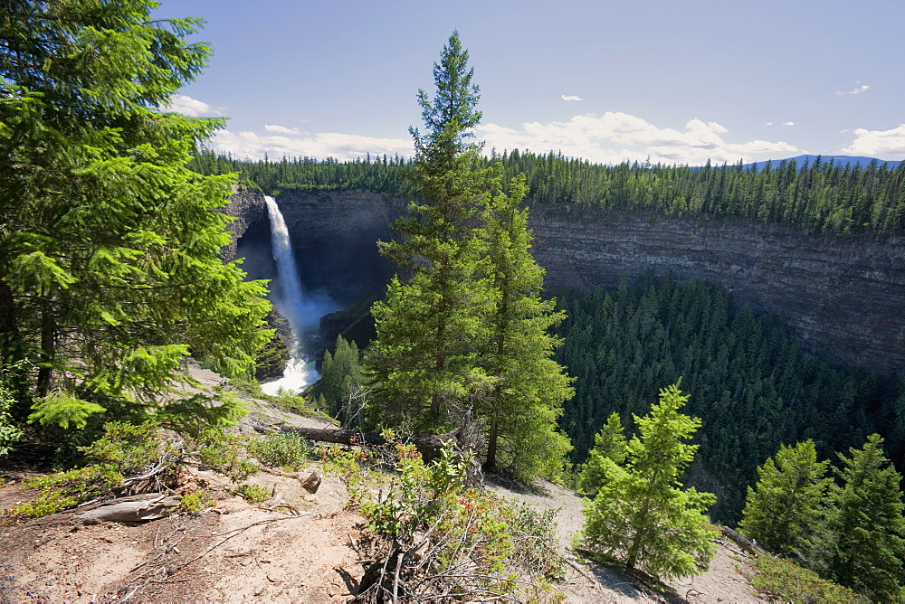 Helmcken Falls, Wells Grey Provincial Park, British Columbia, Canada, North America