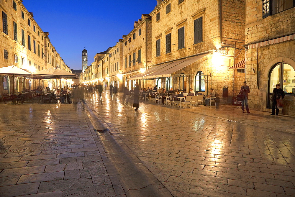 Looking along Stradrun at dusk, Old Town, Dubrovnik, Croatia, Europe