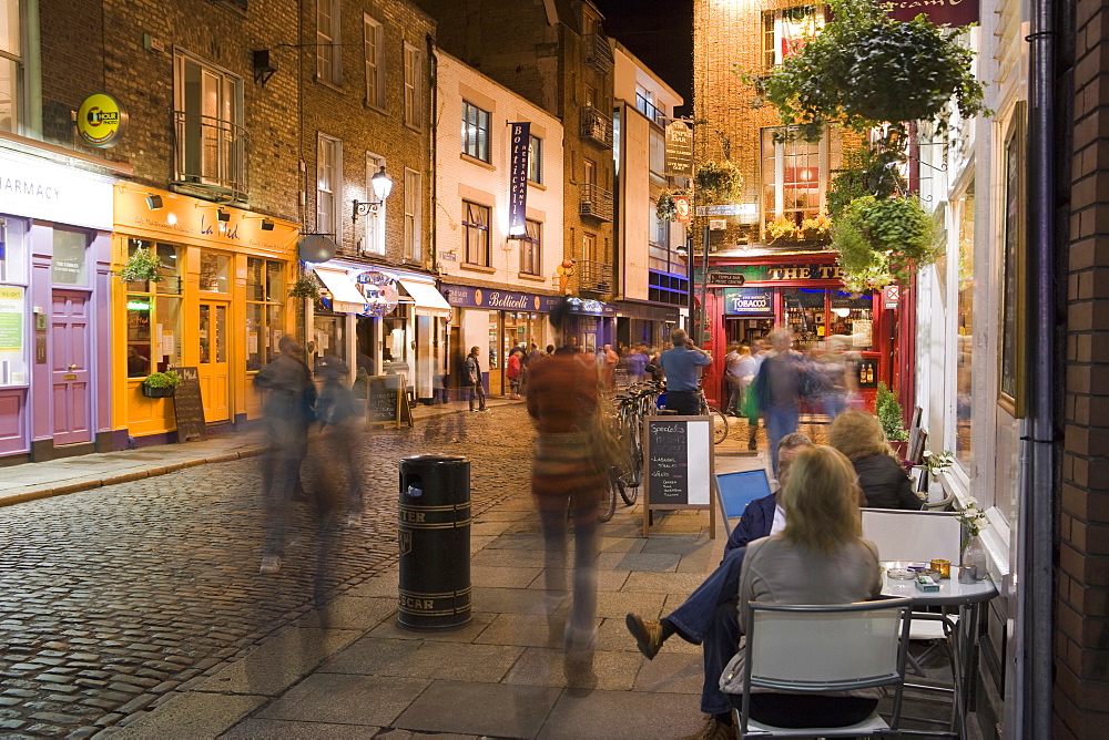 Cafe, Temple Bar, evening, Dublin, Republic of Ireland, Europe